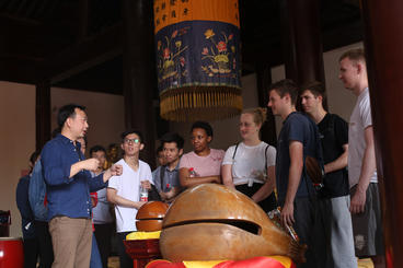 Kenneth Niemeyer learns about China with classmates
